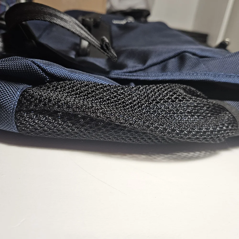 L.L. Bean Navy Messenger Bag. Crossbody Or Backpack. Muti Pockets Heavy Duty